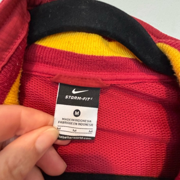 Nike USC Trojans Red and Yellow Men's Jacket - Picture 7 of 10